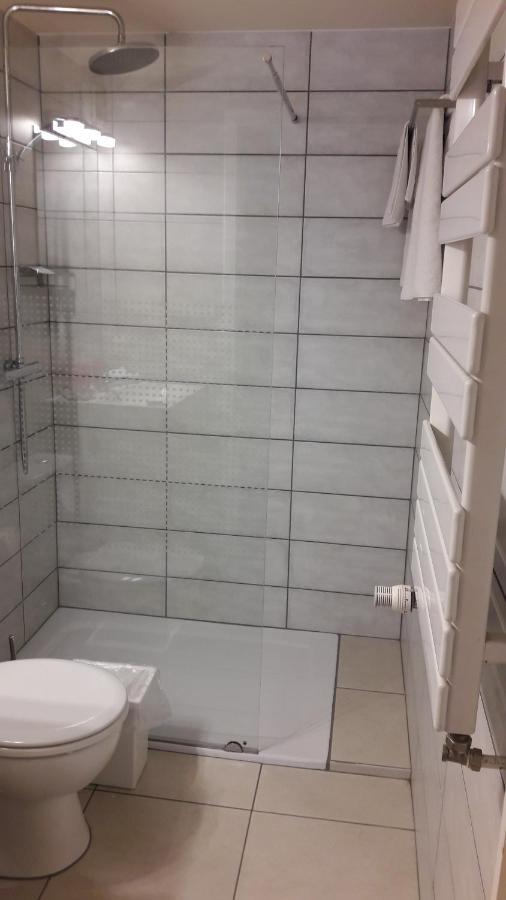 Hebergement Confort Comfortlogies La Fontanella لاروش ان اردين المظهر الخارجي الصورة