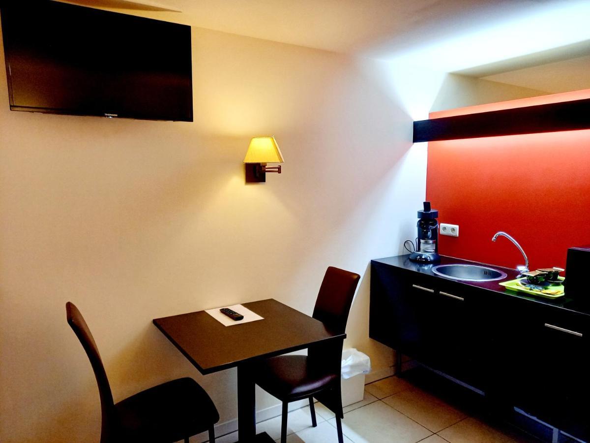 Hebergement Confort Comfortlogies La Fontanella لاروش ان اردين المظهر الخارجي الصورة